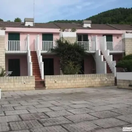 Aparthotel Residence I Delfini -Pugnochiuso Pugnochiuso
