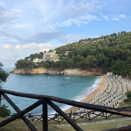Apartahotel Residence I Delfini -Pugnochiuso Pugnochiuso